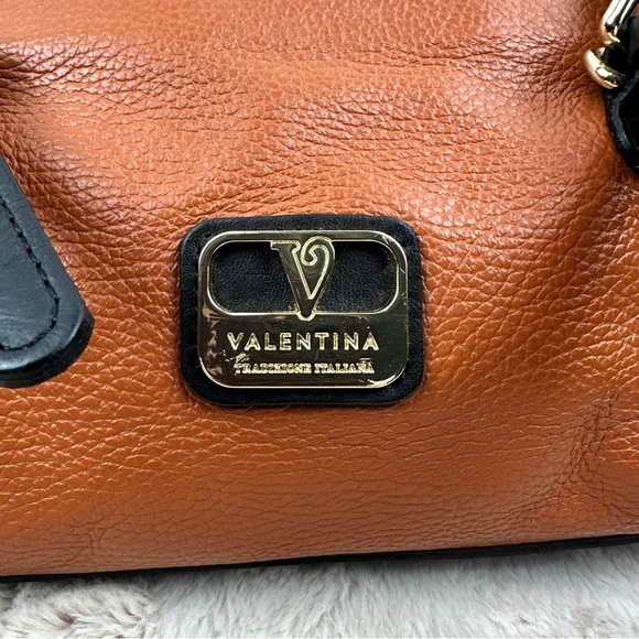 Valentina Italian Women's Cognac Brown Pebbled Leather Shoulder Handheld bag - Picture 6 of 9